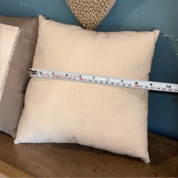 Set of 2 Throw Pillows Oscar & Ollie Owl W/ Glasses & Book 10in x 10in New - Picture 11 of 11